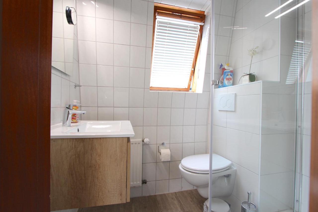 Haus Seemoewe Whg 4 เคลเลนฮูเซน ภายนอก รูปภาพ
